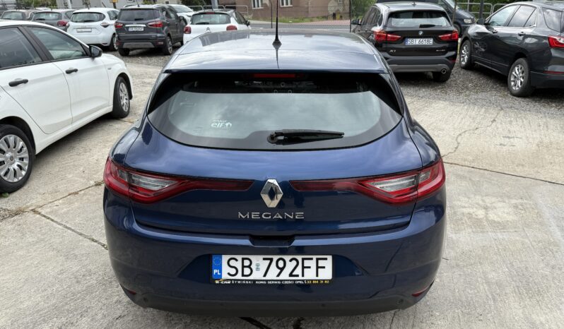 
								Renault Megane IV 5 drzwi hatchback 15DCI full									