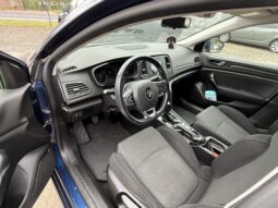 
										Renault Megane IV 5 drzwi hatchback 15DCI full									