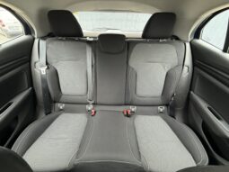 
										Renault Megane IV 5 drzwi hatchback 15DCI full									