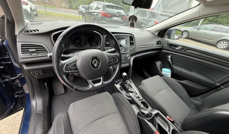 
								Renault Megane IV 5 drzwi hatchback 15DCI full									