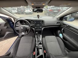 
										Renault Megane IV 5 drzwi hatchback 15DCI full									