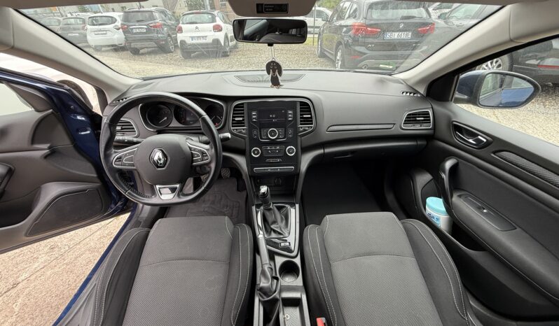 
								Renault Megane IV 5 drzwi hatchback 15DCI full									