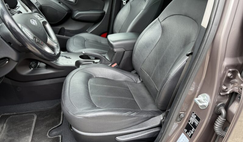 
								Hyundai ix35 2.0 CRDi Premium 4WD, salon POLSKA 1 właściciel full									